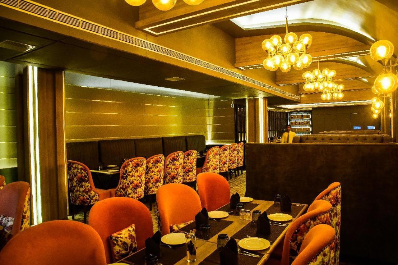 Dng The Grand Hotel カーンプル エクステリア 写真